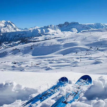 Confortable 2 Pieces, Skis Aux Pieds, Proche Commerces - Fr-1-182a-23