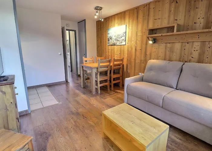 Confortable 2 Pieces, Skis Aux Pieds, Proche Commerces - Fr-1-182a-23 Lejlighed Courchevel